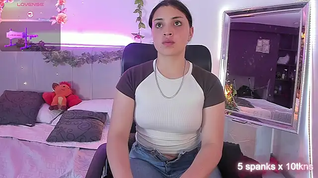 VickyBuunny online show from March 3, 2:15 pm