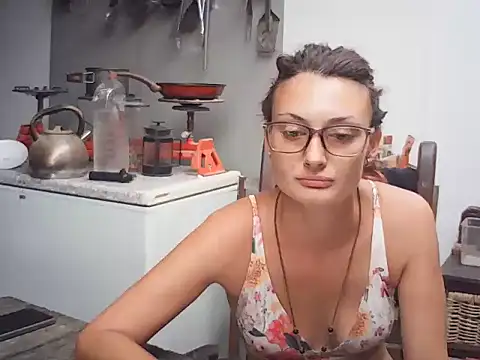 Snapshot of hornyhippies0080 chatting on March 22, 1:47 pm hornyhippies0080 online show from March 22, 1:47 pm