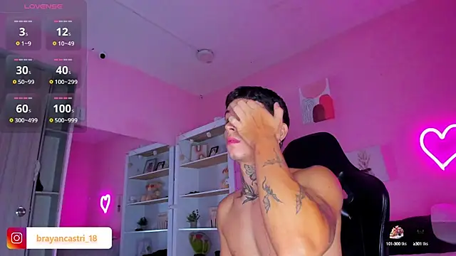 Ian Castillo  online show from September 22, 11:23 am