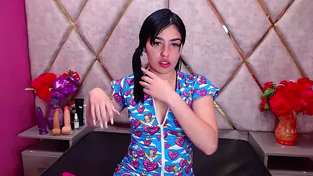 Mia Charlothe online show from March 7, 6:02 am