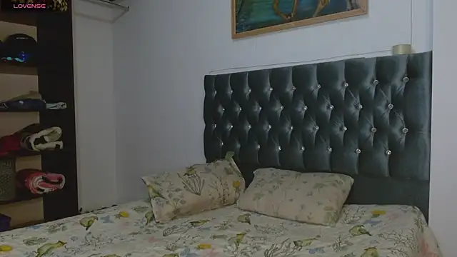 AntonellaAndNoah online show from December 17, 12:23 am