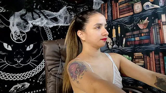 julietta   jackson online show from October 4, 9:24 pm