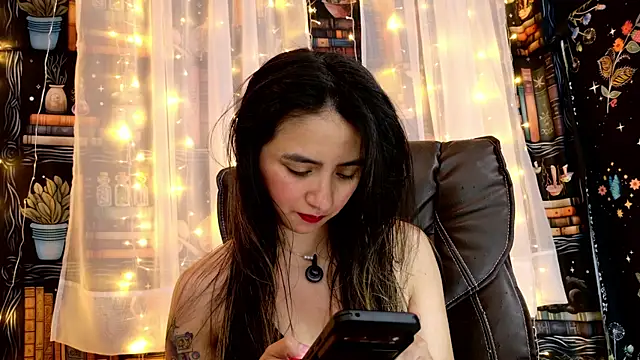 julietta   jackson online show from June 11, 5:22 pm