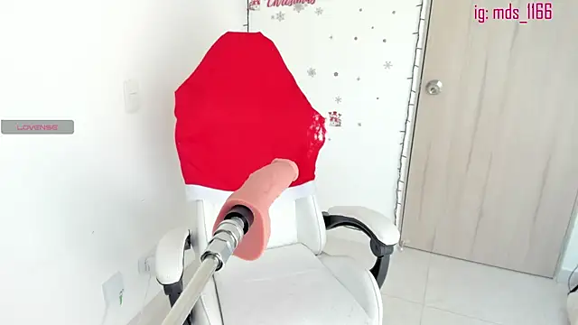 Mia adams66 online show from January 8, 6:52 pm