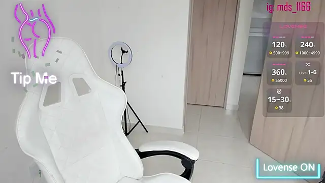 Mia adams66 online show from January 28, 5:46 pm