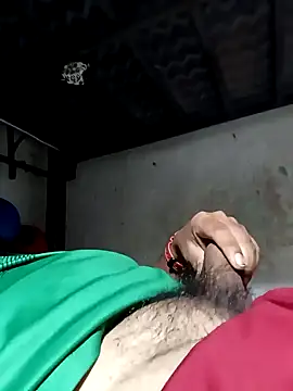 Snapshot of rayhot69 chatting on December 23, 9:40 pm rayhot69 online show from December 23, 9:40 pm