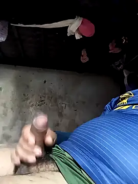 Snapshot of rayhot69 chatting on February 4, 5:45 pm rayhot69 online show from February 4, 5:45 pm