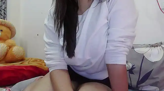 ANANYA-TIWARI online show from January 12, 4:00 am