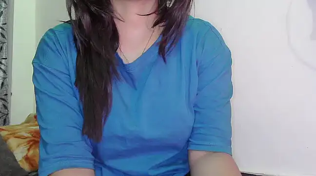 ANANYA-TIWARI online show from January 15, 7:23 pm