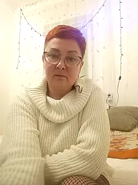 Snapshot of YourTenderness45 chatting on January 11, 6:44 pm YourTenderness45 online show from January 11, 6:44 pm