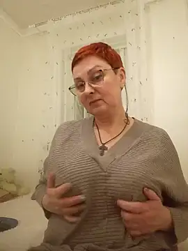 Snapshot of YourTenderness45 chatting on February 8, 11:02 pm YourTenderness45 online show from February 8, 11:02 pm