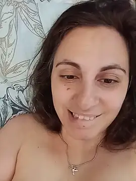 ShelaDiass online show from May 24, 12:43 pm