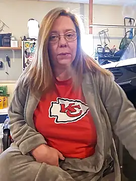 MsShelby40 online show from January 26, 6:16 pm