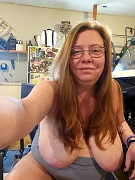 MsShelby40 online show from November 15, 4:25 pm