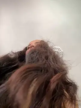 Snapshot of MollySanders___ chatting on December 15, 6:48 pm MollySanders online show from December 15, 6:48 pm