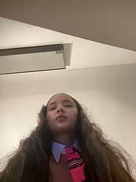 Snapshot of MollySanders___ chatting on February 9, 7:52 pm MollySanders online show from February 9, 7:52 pm