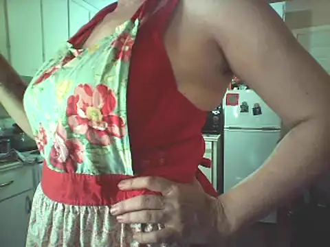 Big-Tits-McGee online show from January 16, 4:39 pm