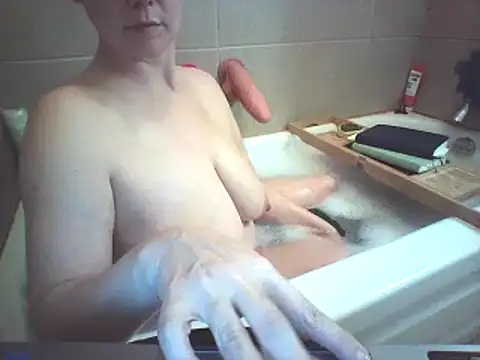 Big-Tits-McGee online show from January 21, 6:45 pm