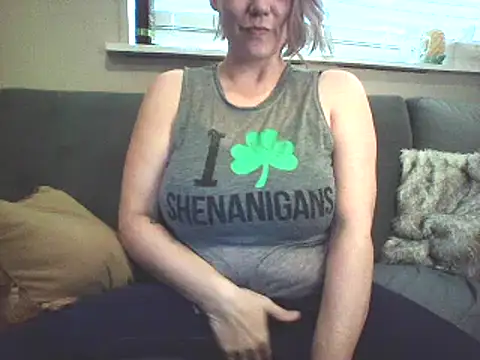 Big-Tits-McGee online show from March 14, 5:57 pm
