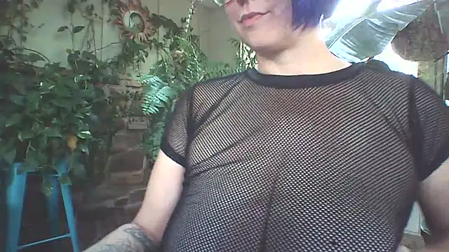 Big-Tits-McGee online show from October 14, 2:40 pm