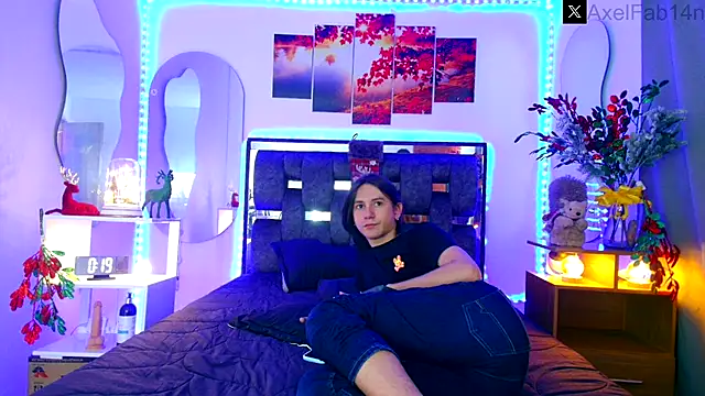 Snapshot of Alex_and_Fabian chatting on December 1, 7:14 pm Alex and Fabian online show from December 1, 7:14 pm