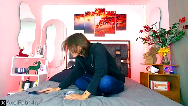Snapshot of Alex_and_Fabian chatting on December 20, 6:35 pm Alex and Fabian online show from December 20, 6:35 pm