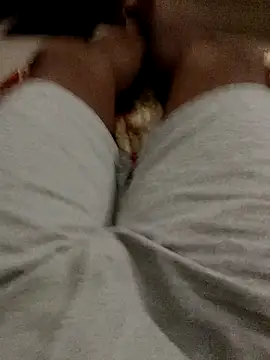 Snapshot of lovablesam chatting on March 3, 9:05 pm lovablesam online show from March 3, 9:05 pm