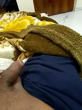 Snapshot of Sunnyoberoi01111 chatting on January 30, 6:46 am Sunnyoberoi01111 online show from January 30, 6:46 am