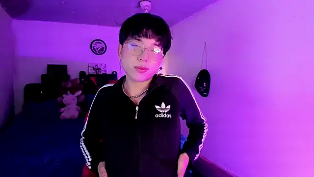 Snapshot of AnggelONfiree chatting on February 20, 8:53 pm AnggelONfiree online show from February 20, 8:53 pm