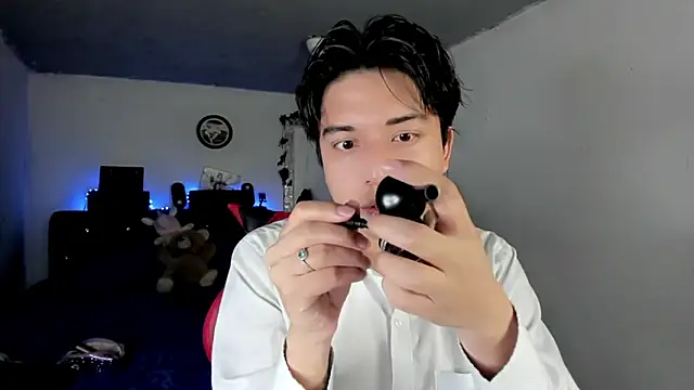 Snapshot of AnggelONfiree chatting on March 26, 11:10 pm AnggelONfiree online show from March 26, 11:10 pm