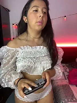 Snapshot of Isa_bel chatting on December 26, 1:29 am Isa bel online show from December 26, 1:29 am