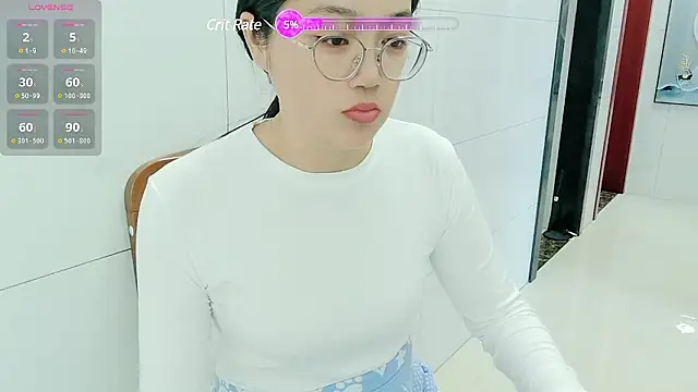 Snapshot of luoxuwen chatting on December 2, 5:15 am luoxuwen online show from December 2, 5:15 am