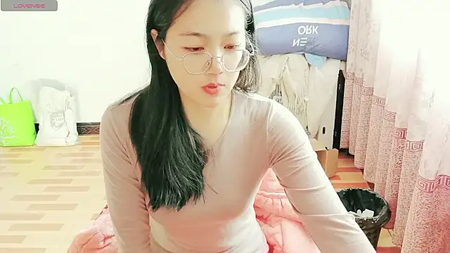 Snapshot of luoxuwen chatting on January 19, 5:26 am luoxuwen online show from January 19, 5:26 am