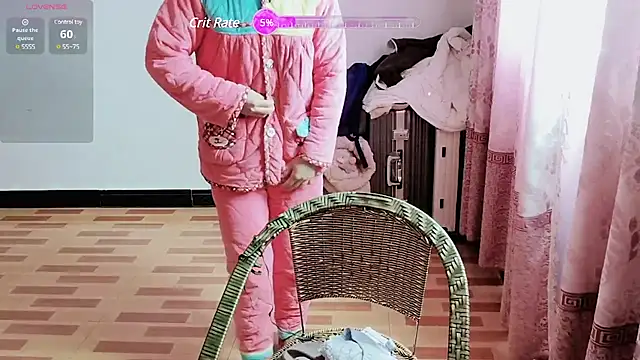Snapshot of luoxuwen chatting on February 1, 2:47 am luoxuwen online show from February 1, 2:47 am