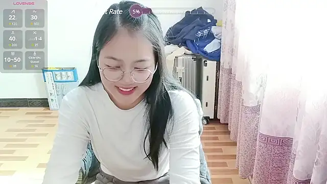 Snapshot of luoxuwen chatting on February 7, 5:10 am luoxuwen online show from February 7, 5:10 am