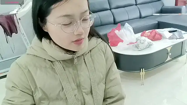 Snapshot of luoxuwen chatting on February 21, 5:02 am luoxuwen online show from February 21, 5:02 am