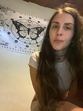 Snapshot of isadelasestrellas chatting on April 27, 3:21 pm isadelasestrellas online show from April 27, 3:21 pm