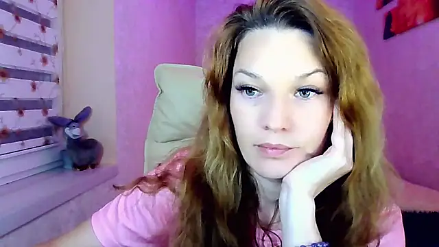 Snapshot of impossibleluna chatting on July 24, 7:56 pm impossibleluna online show from July 24, 7:56 pm
