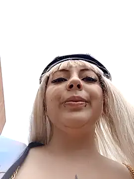 madelaine- online show from March 14, 7:12 pm