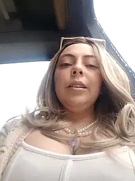 madelaine- online show from November 24, 7:02 pm