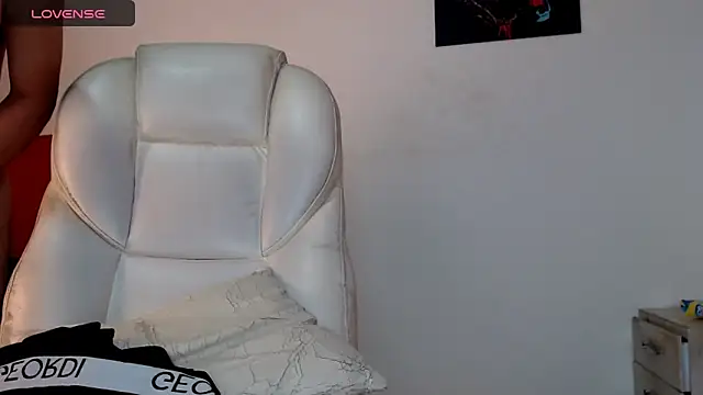 tonibelmont online show from December 5, 6:11 pm