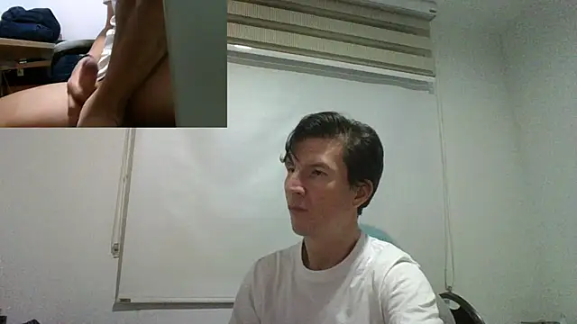 fieryloves online show from December 11, 3:13 am