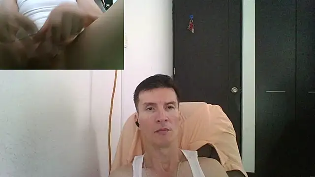 fieryloves online show from December 22, 5:10 pm