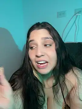 Snapshot of valentina_jonnes1 chatting on March 13, 4:19 am valentina jonnes1 online show from March 13, 4:19 am