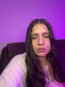 Snapshot of valentina_jonnes1 chatting on July 30, 5:17 am valentina jonnes1 online show from July 30, 5:17 am