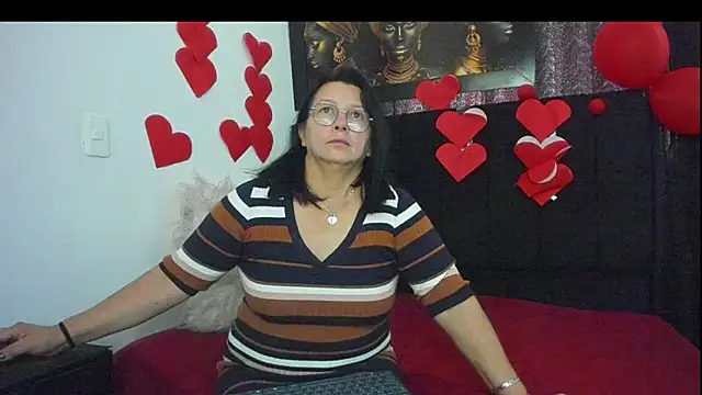 Evaaross 2345 online show from February 18, 12:28 pm