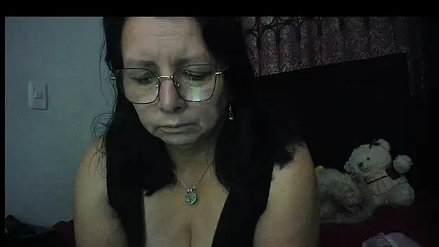 Evaaross 2345 online show from January 9, 11:57 am