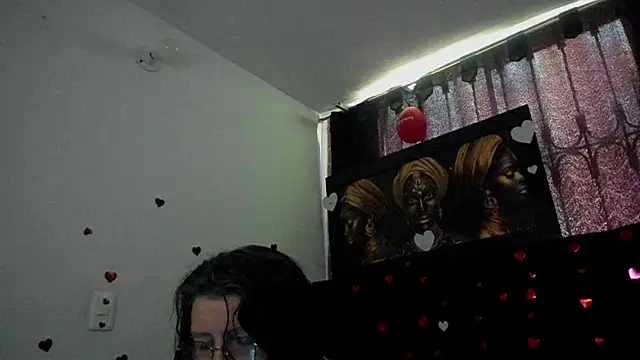 Evaaross 2345 online show from June 10, 12:48 pm