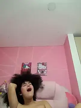 Snapshot of TwerkingAss chatting on December 27, 12:50 am TwerkingAss online show from December 27, 12:50 am