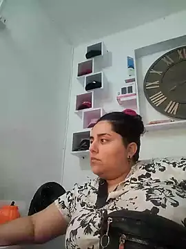 Snapshot of TwerkingAss chatting on January 26, 4:41 am TwerkingAss online show from January 26, 4:41 am